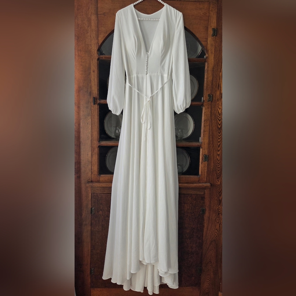 Merry Elegant White Long Sleeve Dress